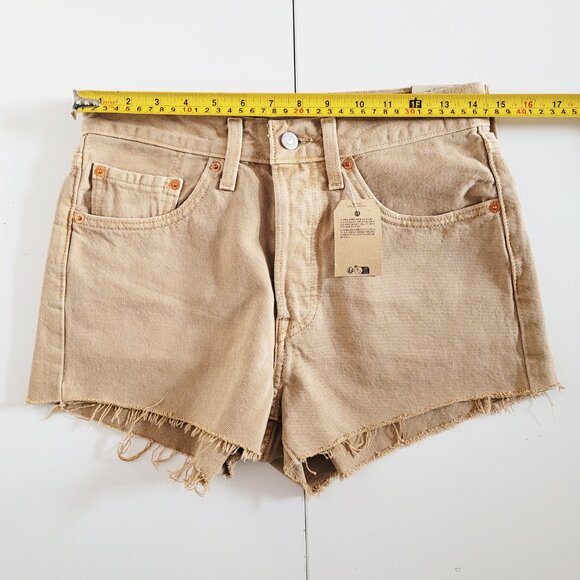 Levi's 501 High Rise Shorts in Beige Tan 56327-0399 BNWT - Size 27 - Picture 11 of 13